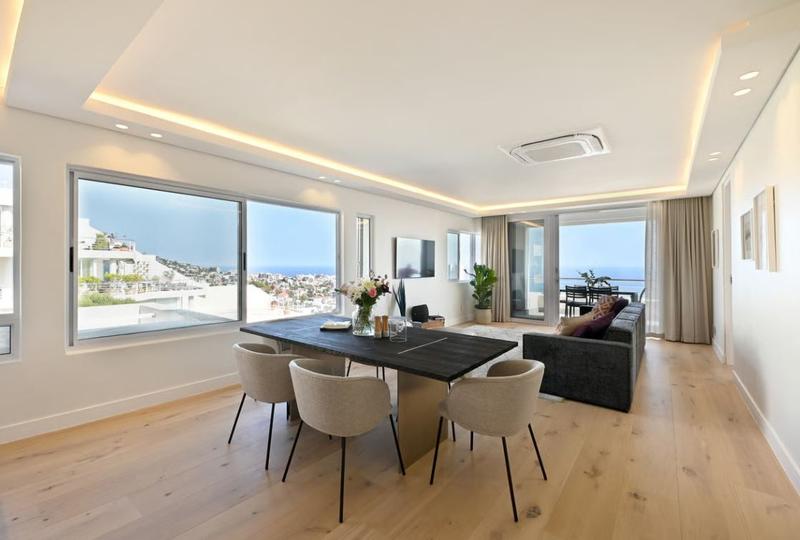 2 Bedroom Property for Sale in Sea Point Western Cape